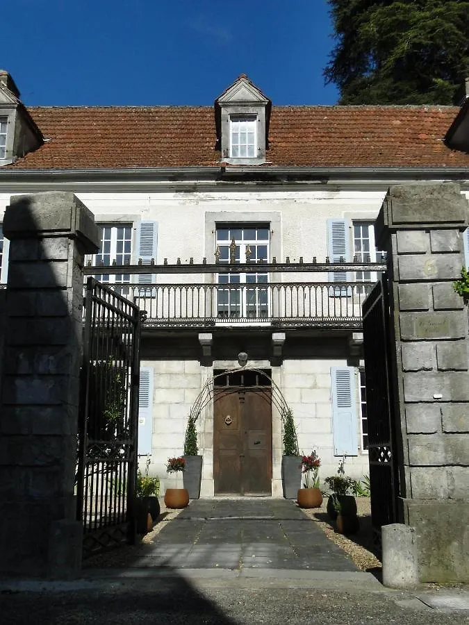 Chambres Et Table D'Hotes La Billebaude Saint-Pe-de-Bigorre